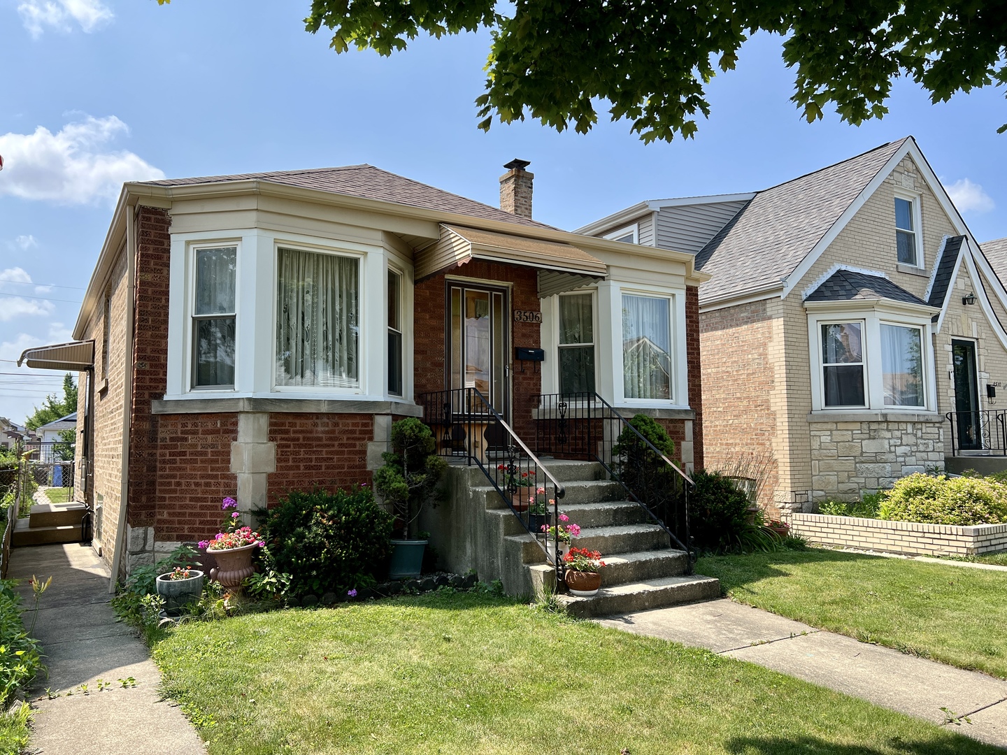 Photo 1 of 29 of 3506 N Rutherford Avenue house