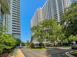 Photo 1 of 20 of 4250 N Marine Drive 1215 condo