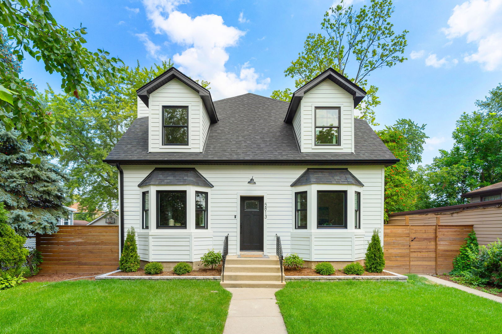 Photo 1 of 46 of 5813 N Oconto Avenue house