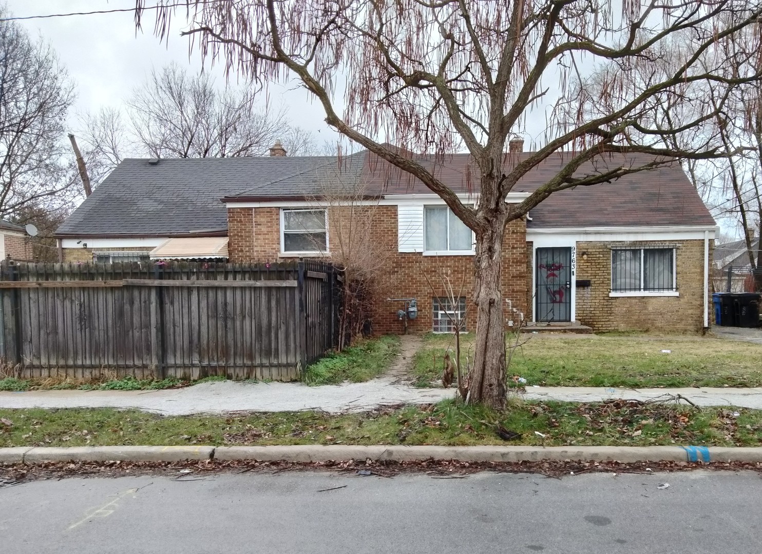 Photo 1 of 1 of 9763 S Brennan Avenue townhome