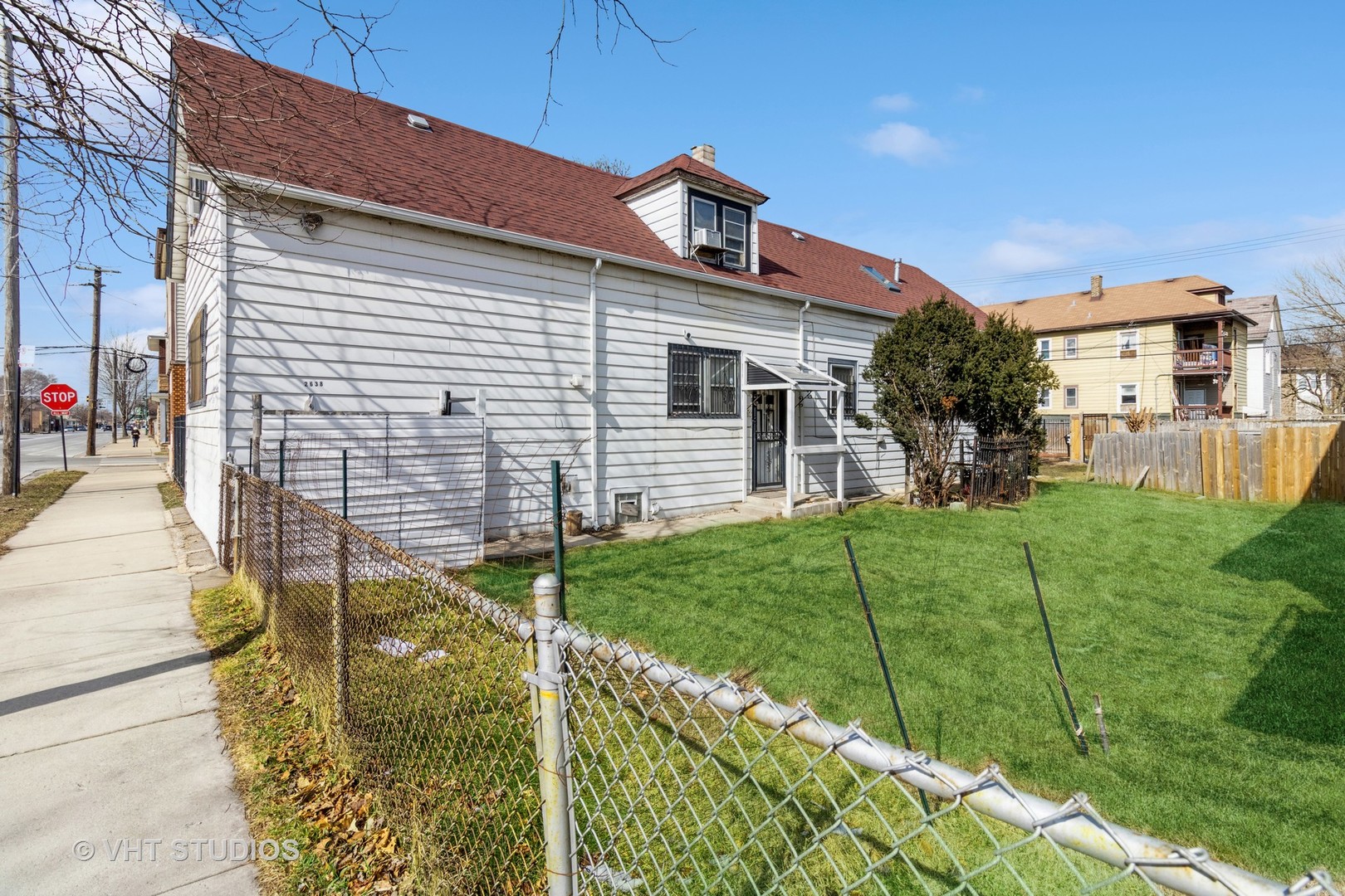 Photo 10 of 11 of 2638 E 83rd Street house