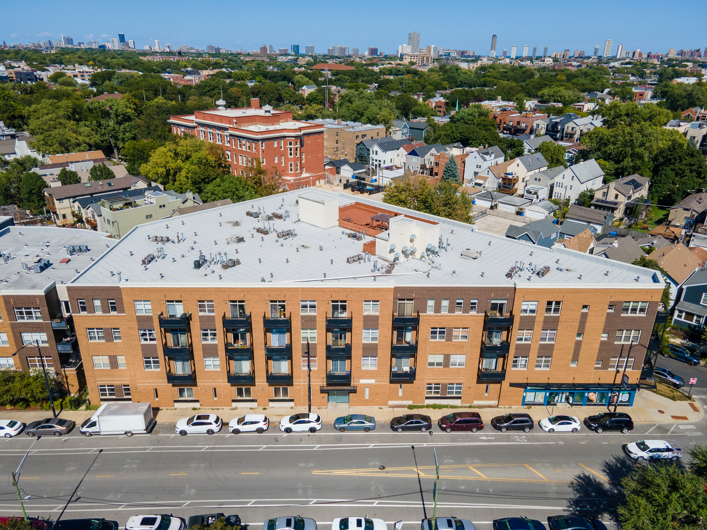 Photo 29 of 31 of 2915 N Clybourn Avenue 310 condo