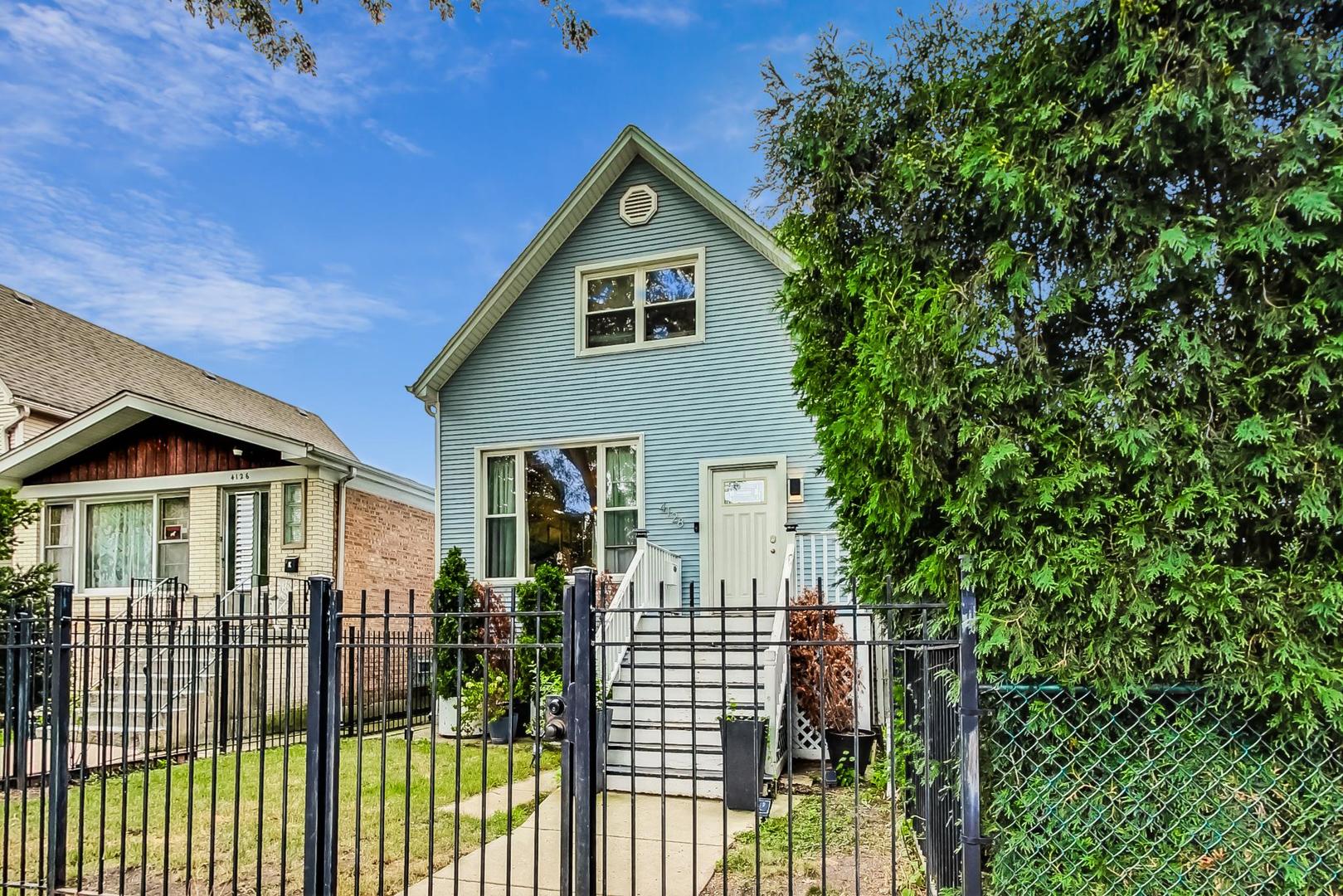 Photo 3 of 50 of 4128 N Lawndale Avenue house