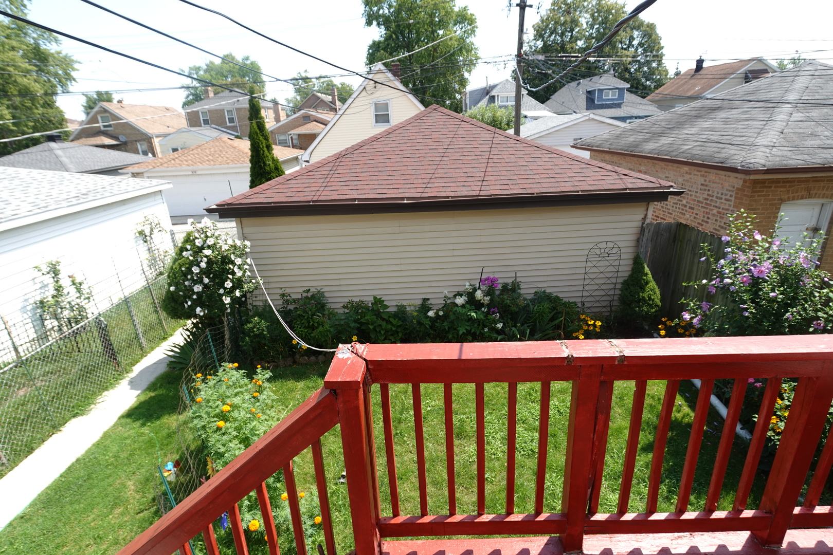 Photo 3 of 16 of 3649 N Sayre Avenue house