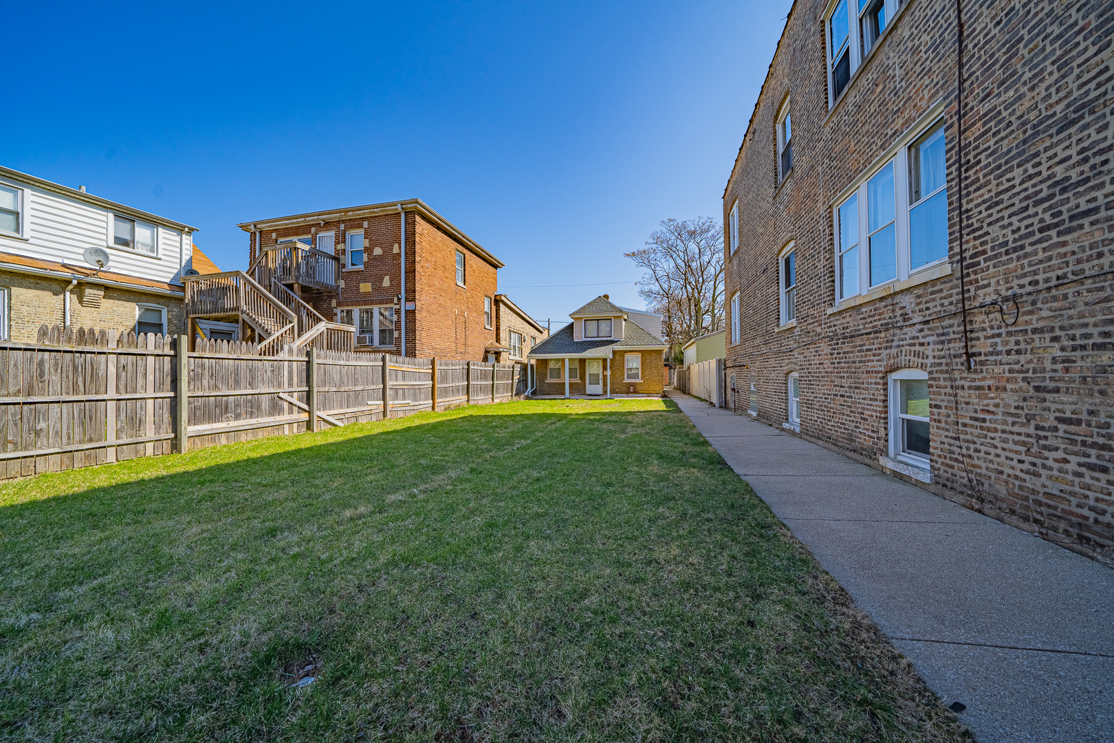 Photo 3 of 6 of 1735 N LOREL Avenue house