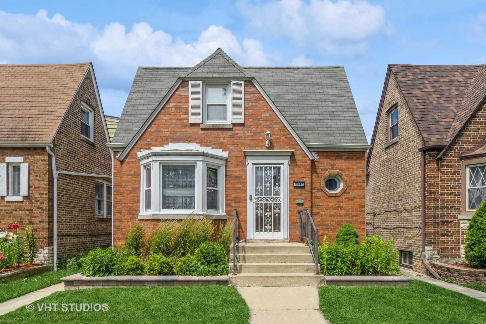 Photo 1 of 13 of 2840 N Meade Avenue house