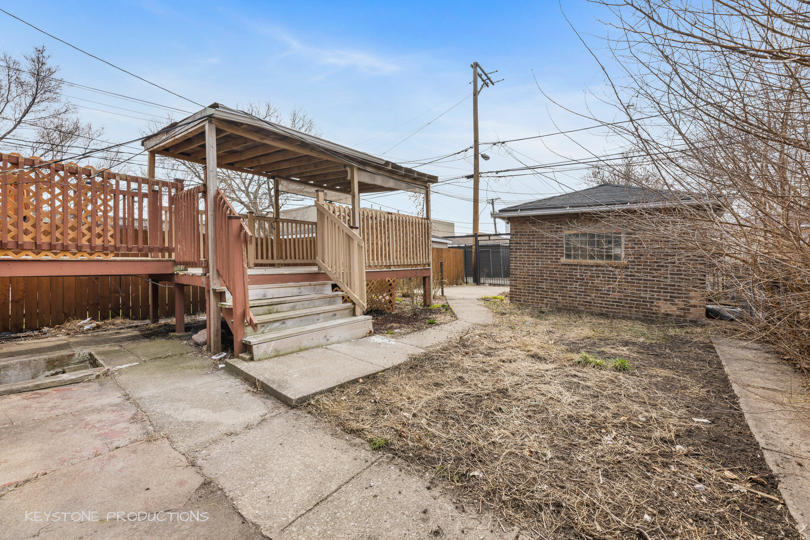 Photo 1 of 16 of 8640 S Blackstone Avenue house