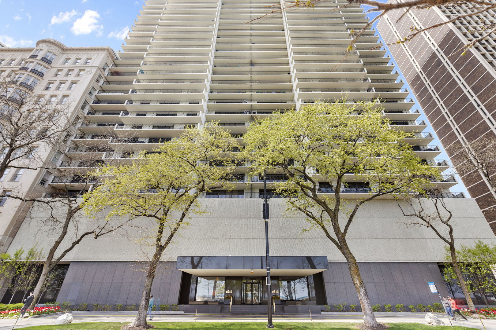 Photo 1 of 23 of 1212 N Lake Shore Drive 16CS condo