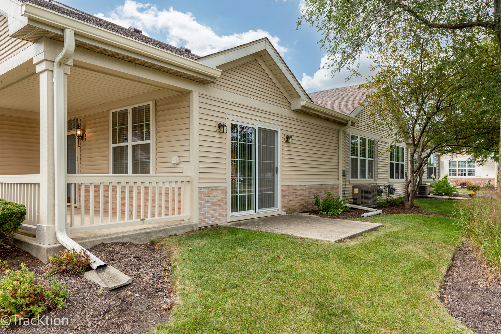 Photo 19 of 22 of 16444 Crescent Lake Drive townhome