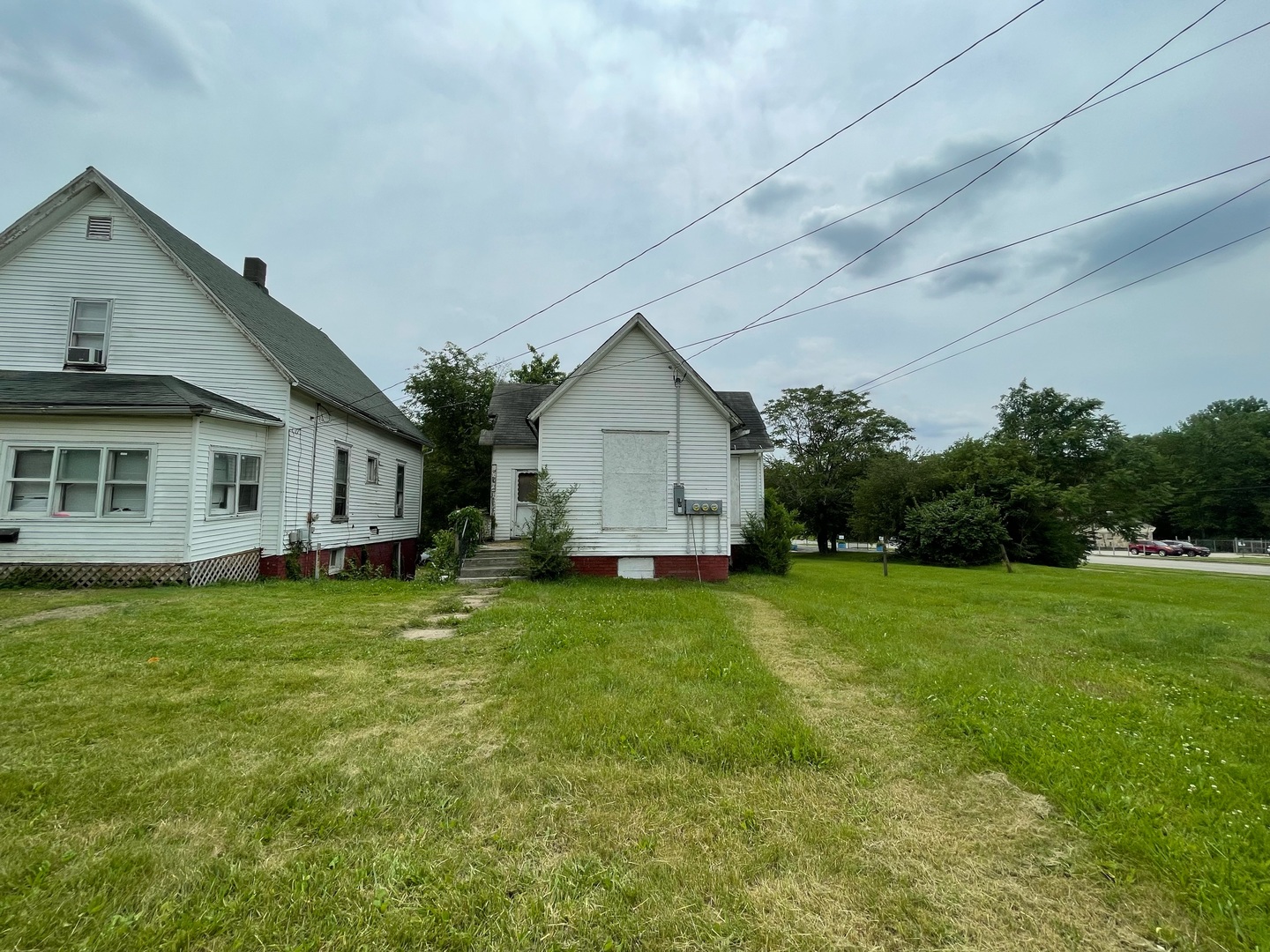 Photo 1 of 7 of 315 E Sheridan Street house