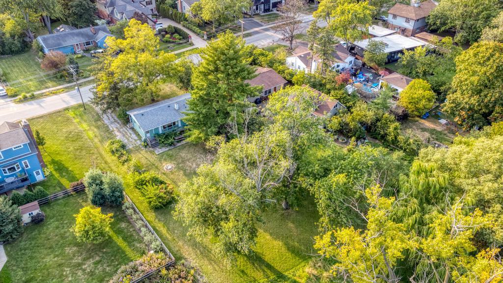 Photo 33 of 41 of 5831 Middaugh Avenue house