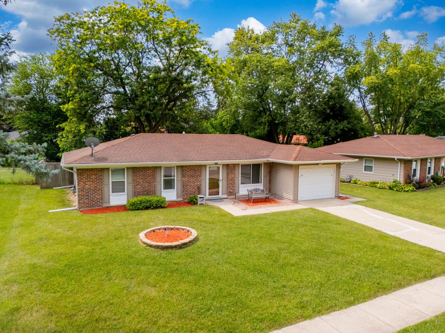 Photo 1 of 40 of 1095 Sebring Drive house