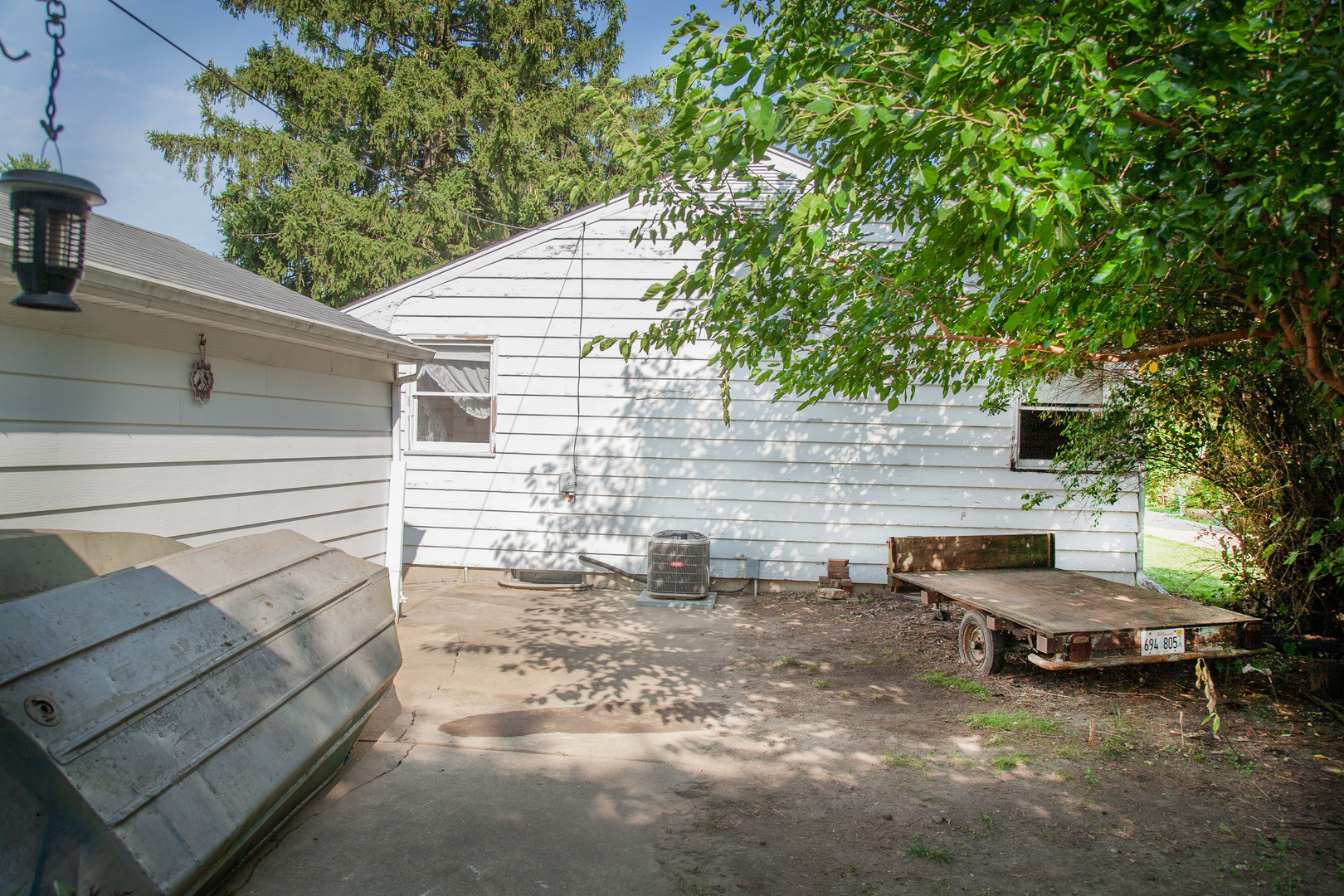 Photo 9 of 39 of 260 S Clifton Avenue house