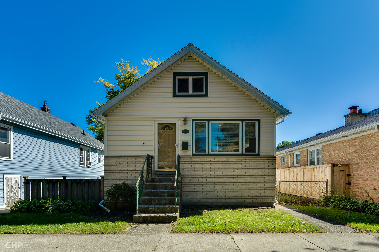 Photo 1 of 11 of 1024 Ferdinand Avenue house