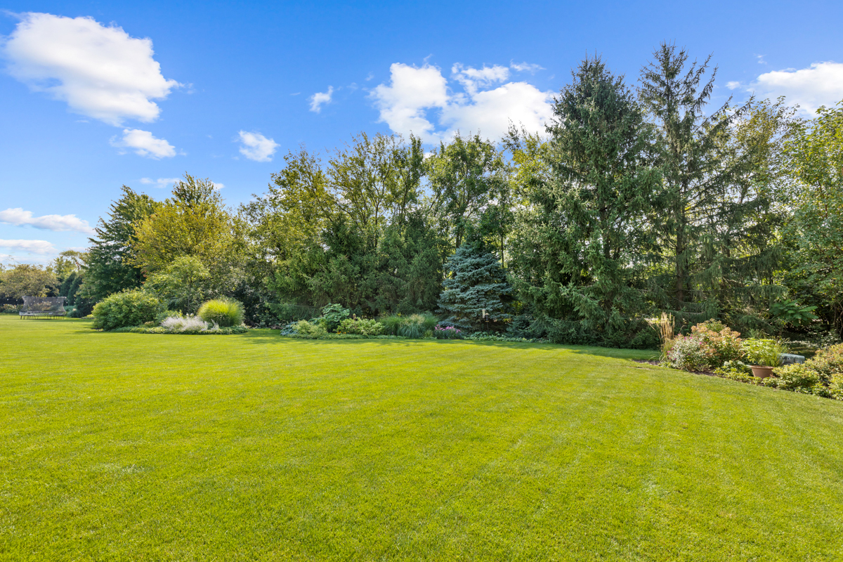 Photo 9 of 41 of 10597 Yankee Ridge Drive house