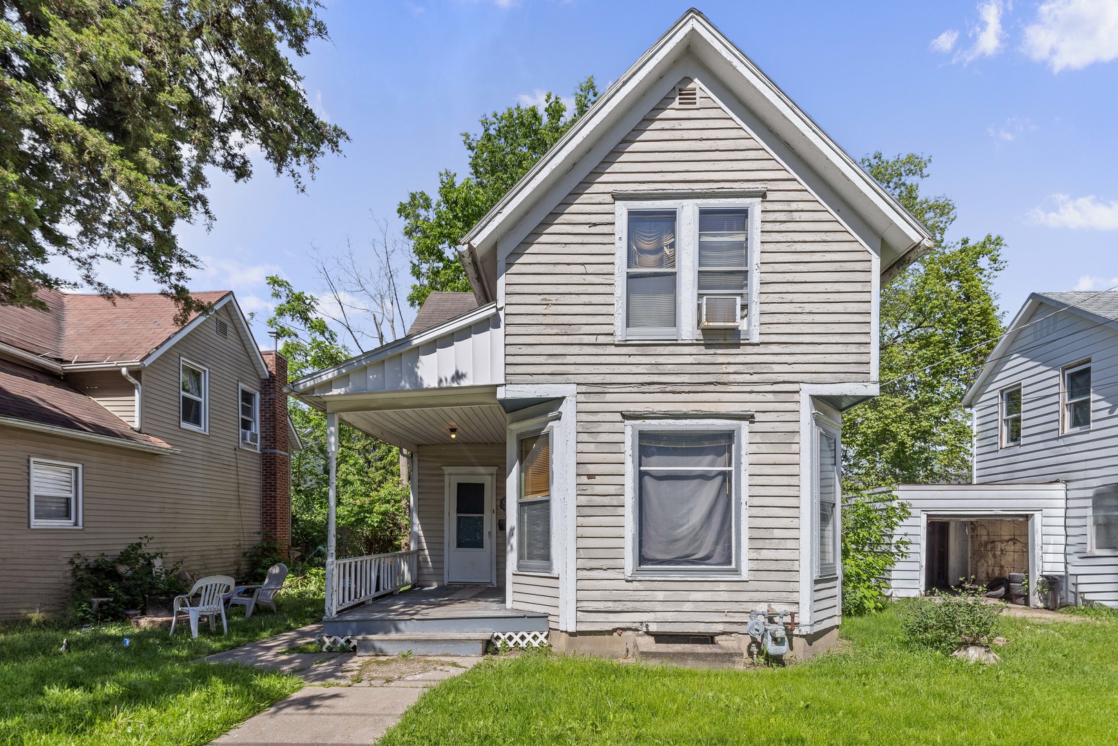 Photo 1 of 1 of 816 S James Avenue house