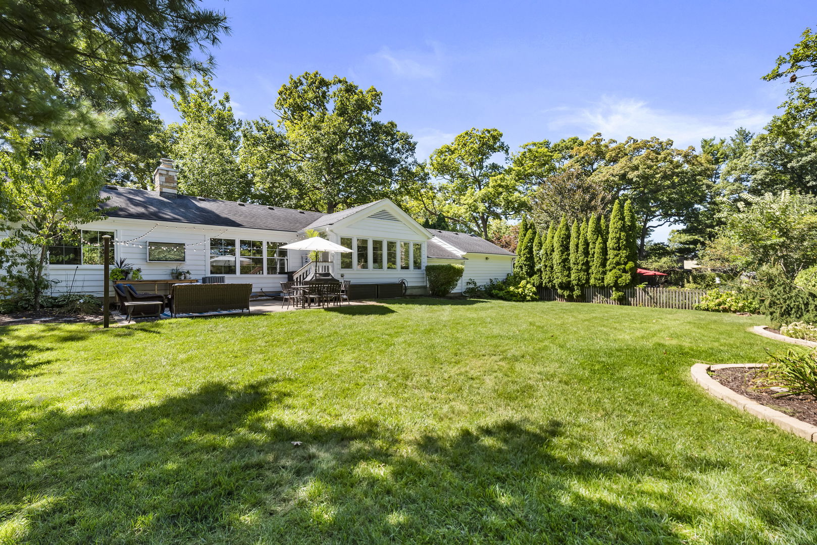 Photo 3 of 27 of 227 Woodward Avenue house