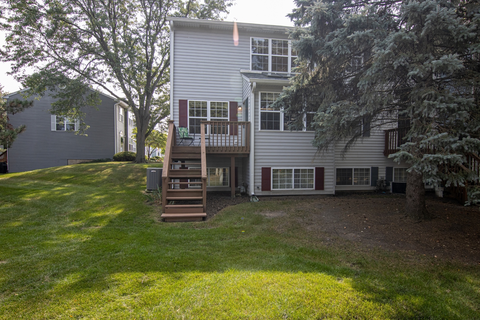 Photo 23 of 29 of 1347 Dunham Court townhome