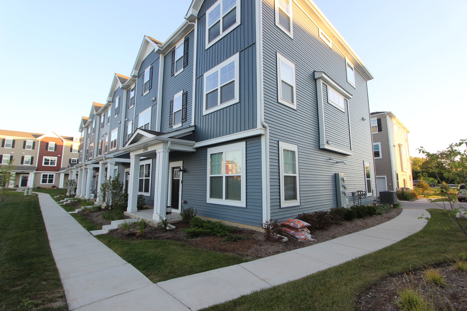 Photo 1 of 28 of 1590 Albany Street townhome