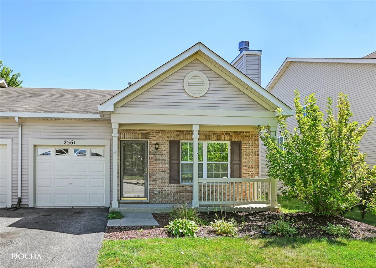 Photo 1 of 23 of 2561 Ross Street townhome