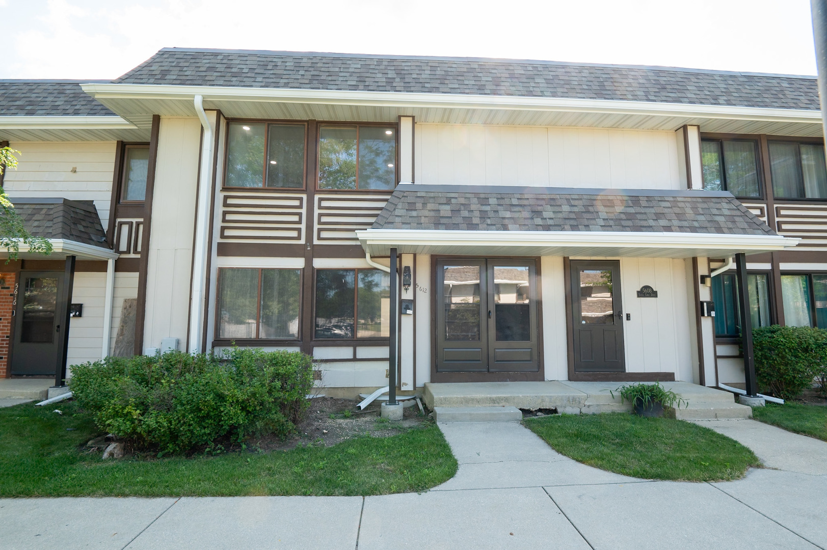 Photo 1 of 20 of 5612 Santa Cruz Drive townhome