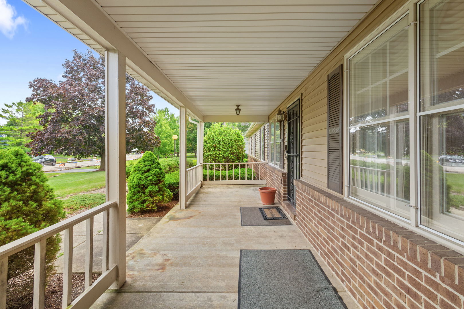 Photo 3 of 30 of 7 Don Carlos Drive house