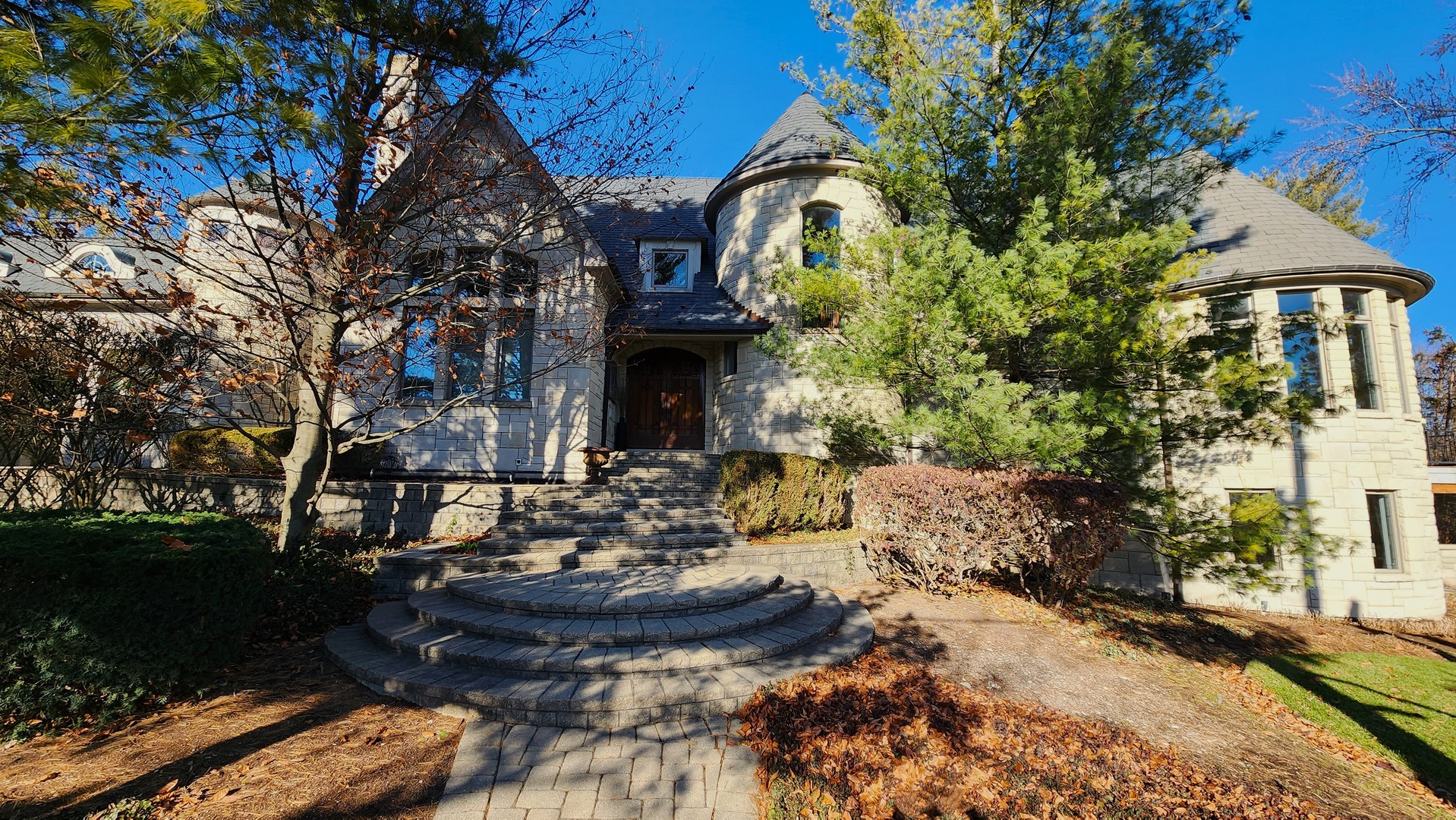 Photo 2 of 69 of 5823 Giddings Avenue house