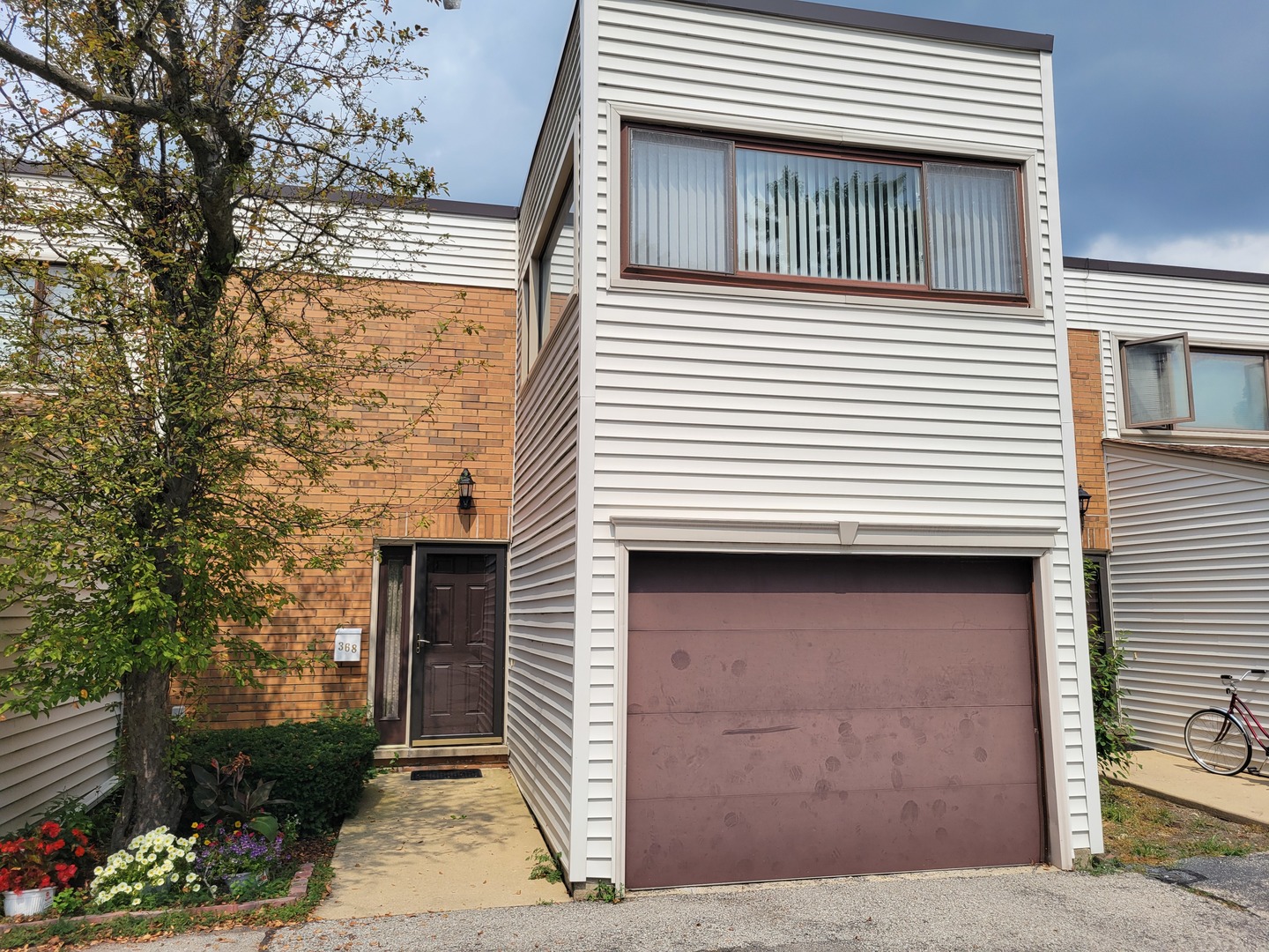 Photo 1 of 3 of 368 Willow Tree Court townhome