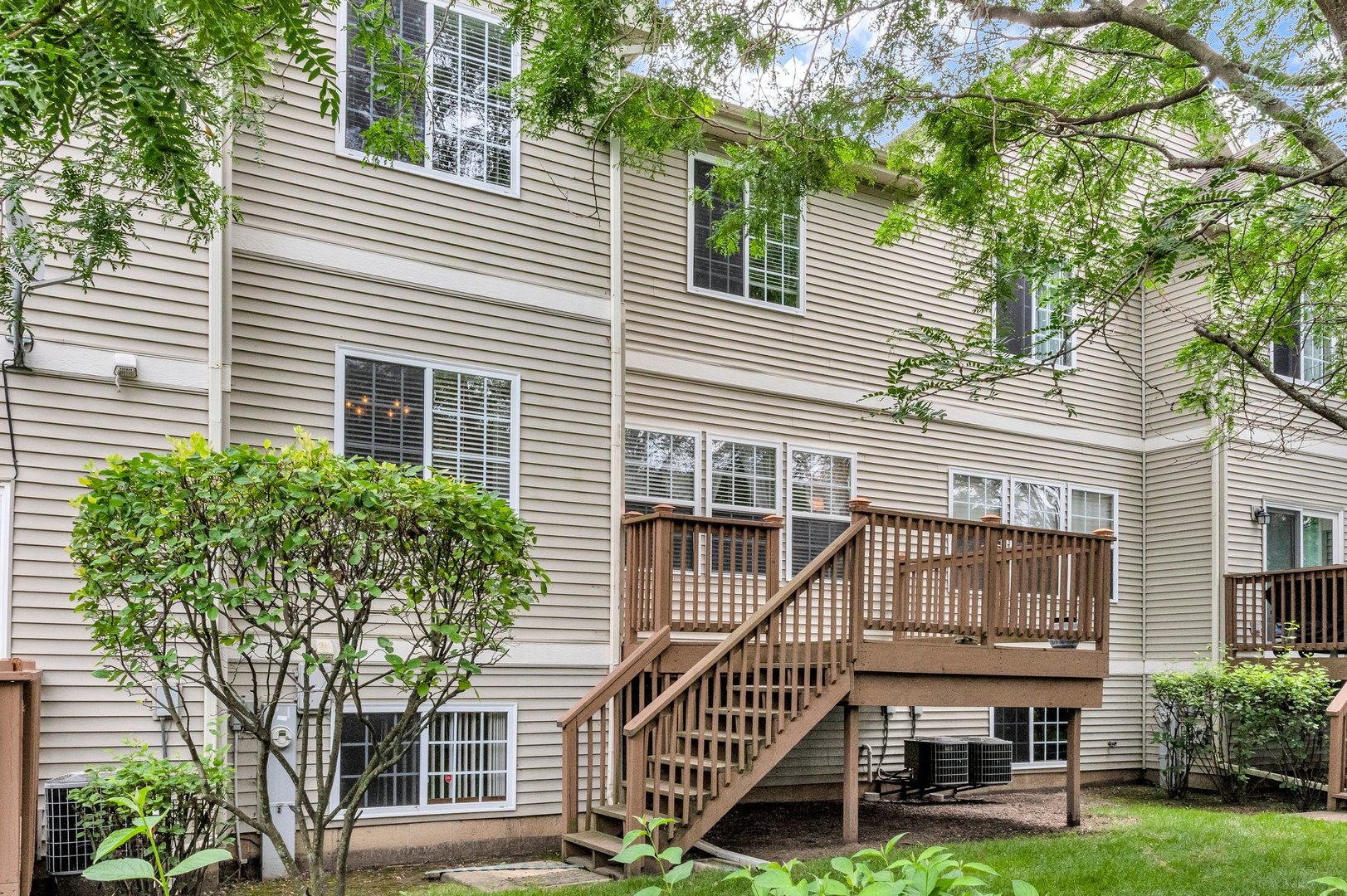 Photo 26 of 26 of 6062 Canterbury Lane townhome