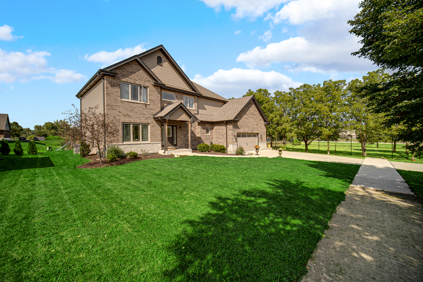 Photo 3 of 29 of 12230 Silver Maple Drive house