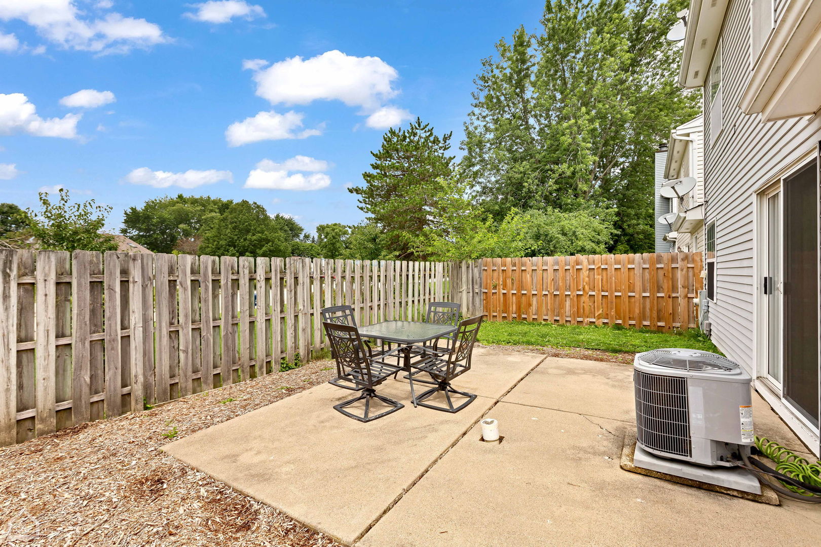 Photo 4 of 17 of 790 Brittany Lane townhome