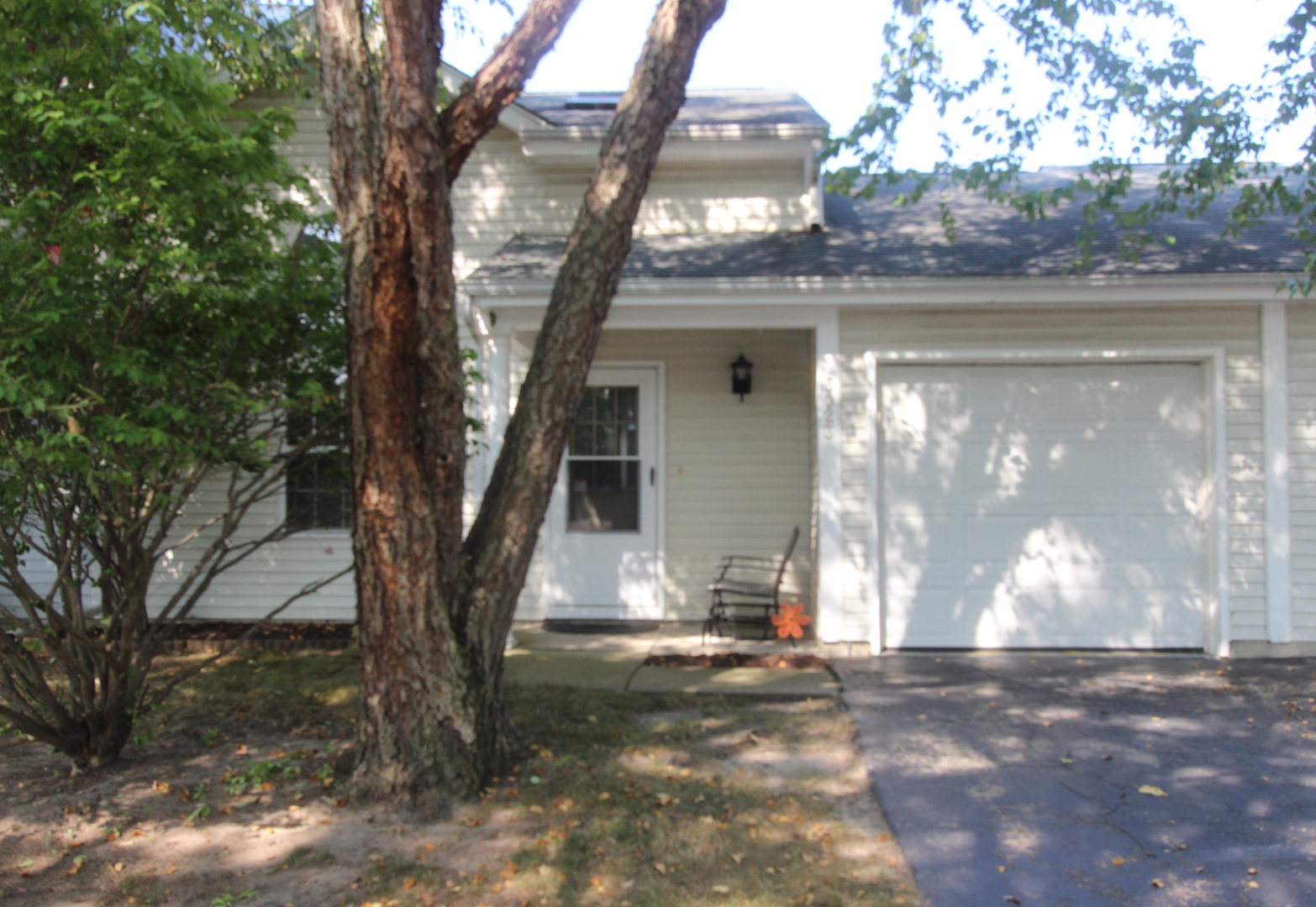 Photo 1 of 19 of 3023 Ilene Drive townhome