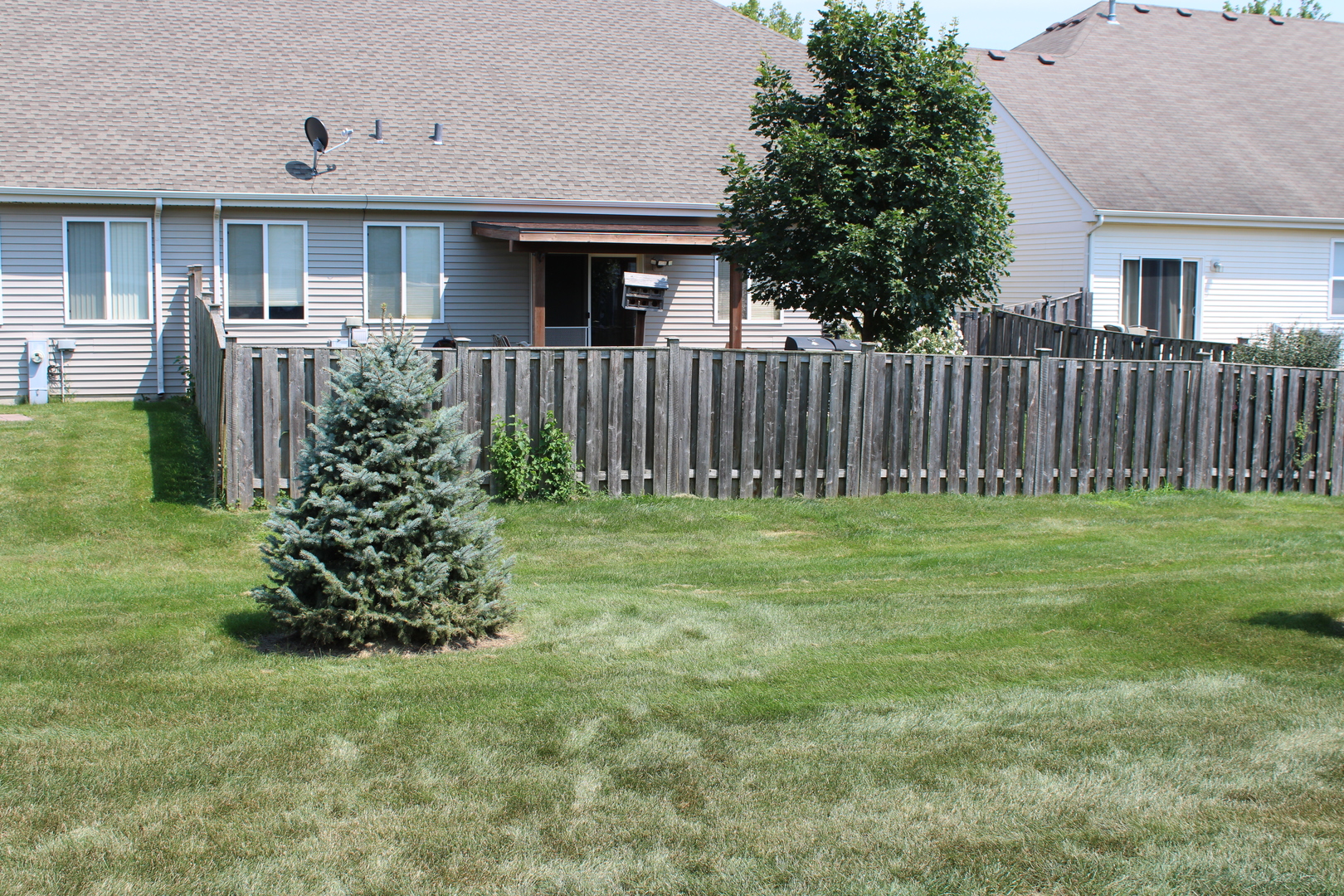 Photo 3 of 20 of 2104 Pembridge Lane townhome