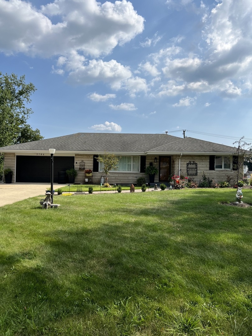 Photo 1 of 15 of 2706 Calmer Drive house