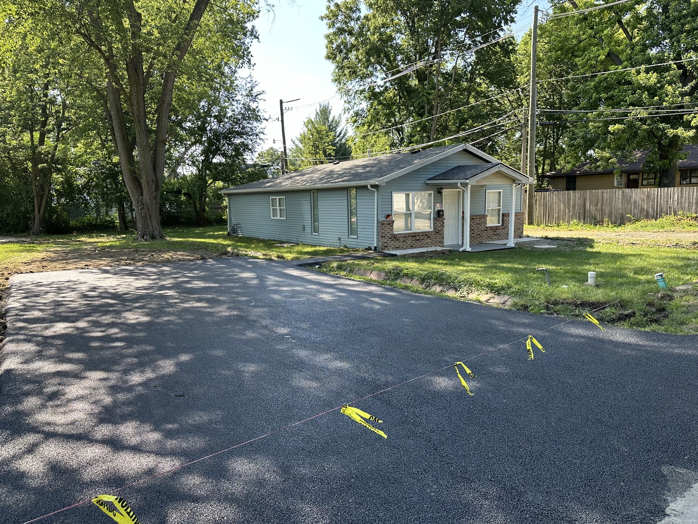 Photo 3 of 19 of 107 Barr Elms Avenue house