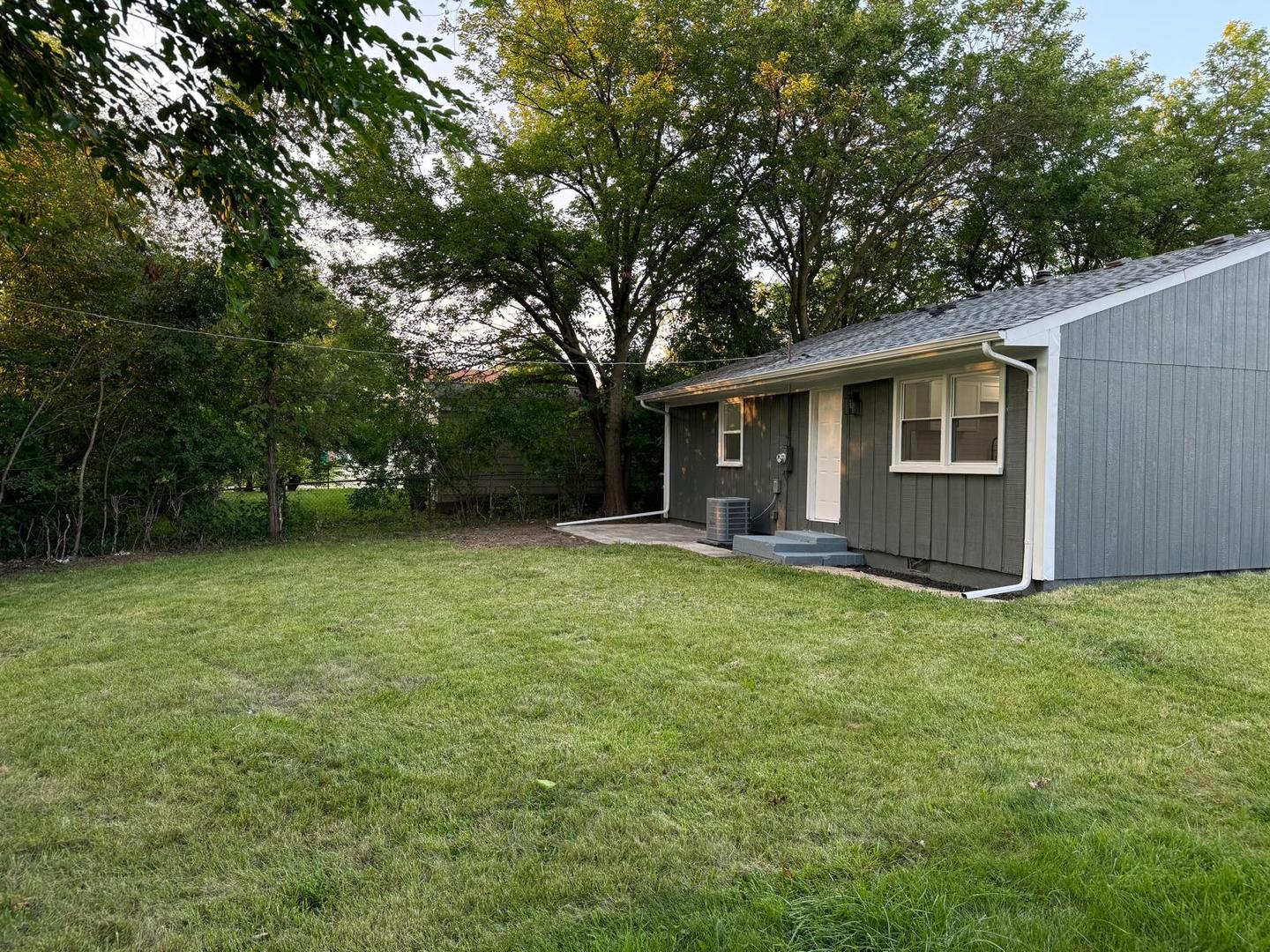 Photo 3 of 19 of 1223 Gage Street house