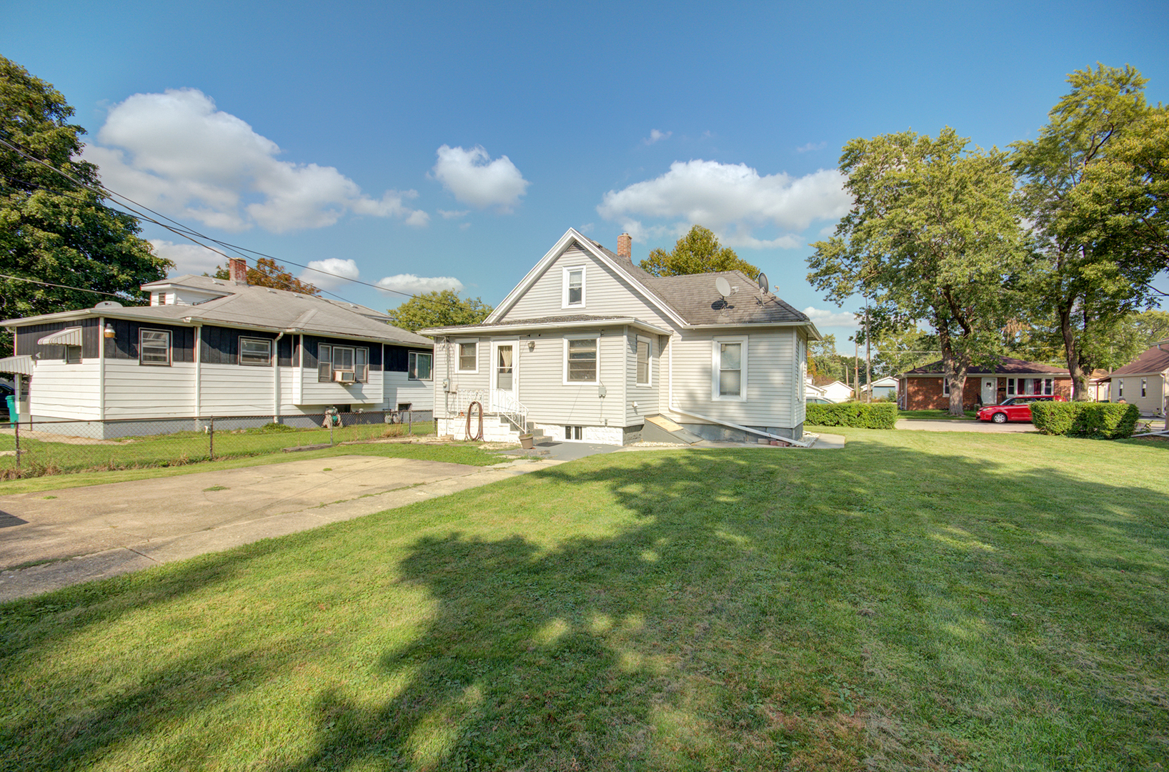 Photo 15 of 15 of 1415 Nicholson Street house