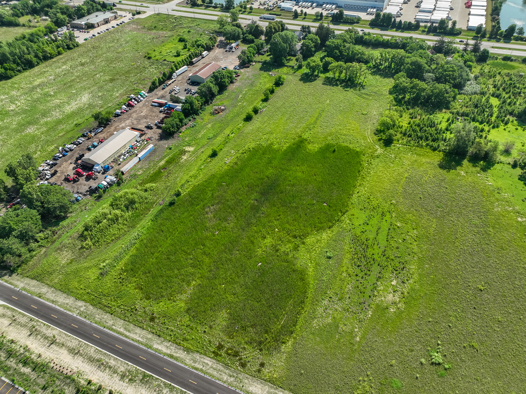 Photo 5 of 9 of 2201 S Chicago Street land