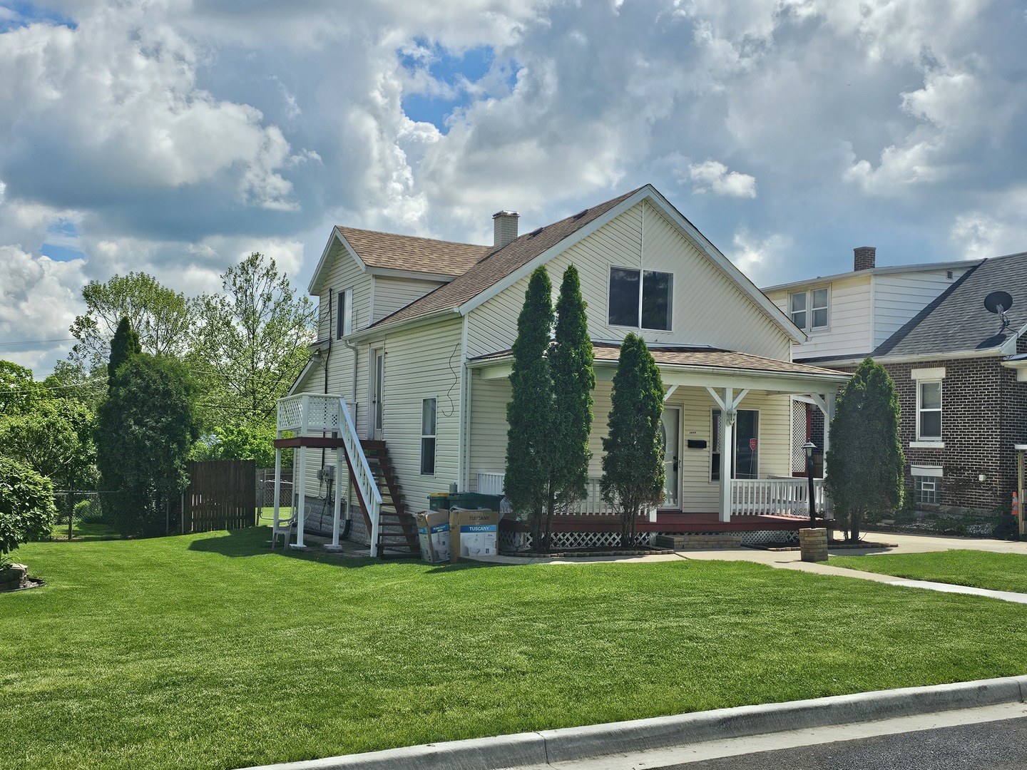 Photo 5 of 12 of 1312 Cora Street house