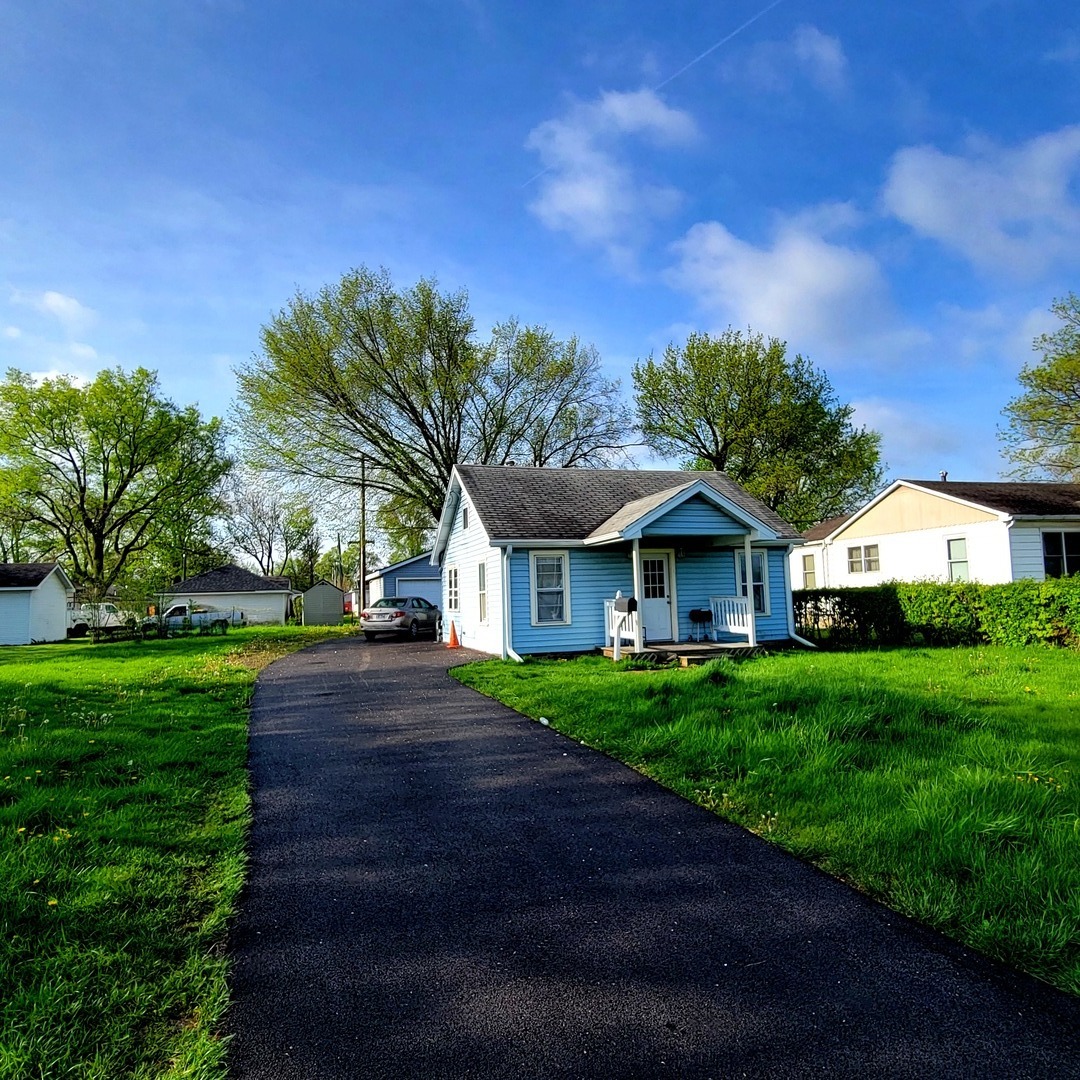 Photo 1 of 3 of 1306 Kinsey Avenue house