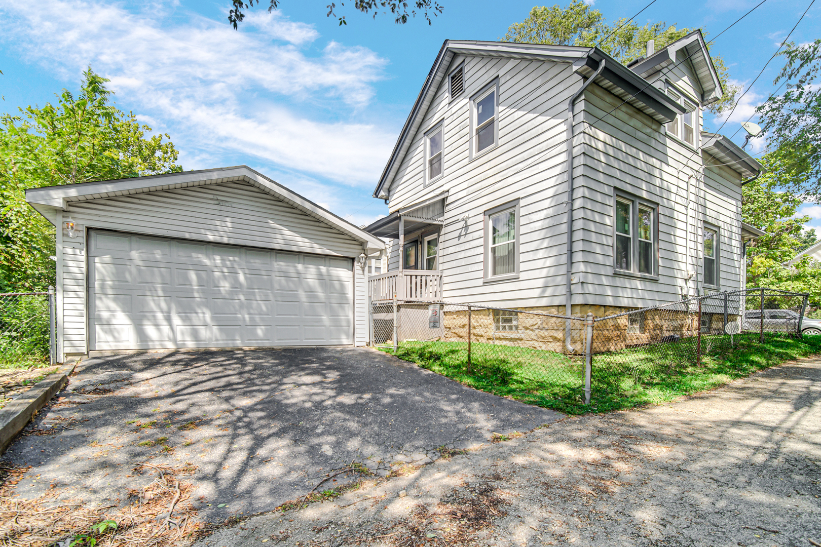 Photo 7 of 20 of 205 Rowell Ave Avenue house