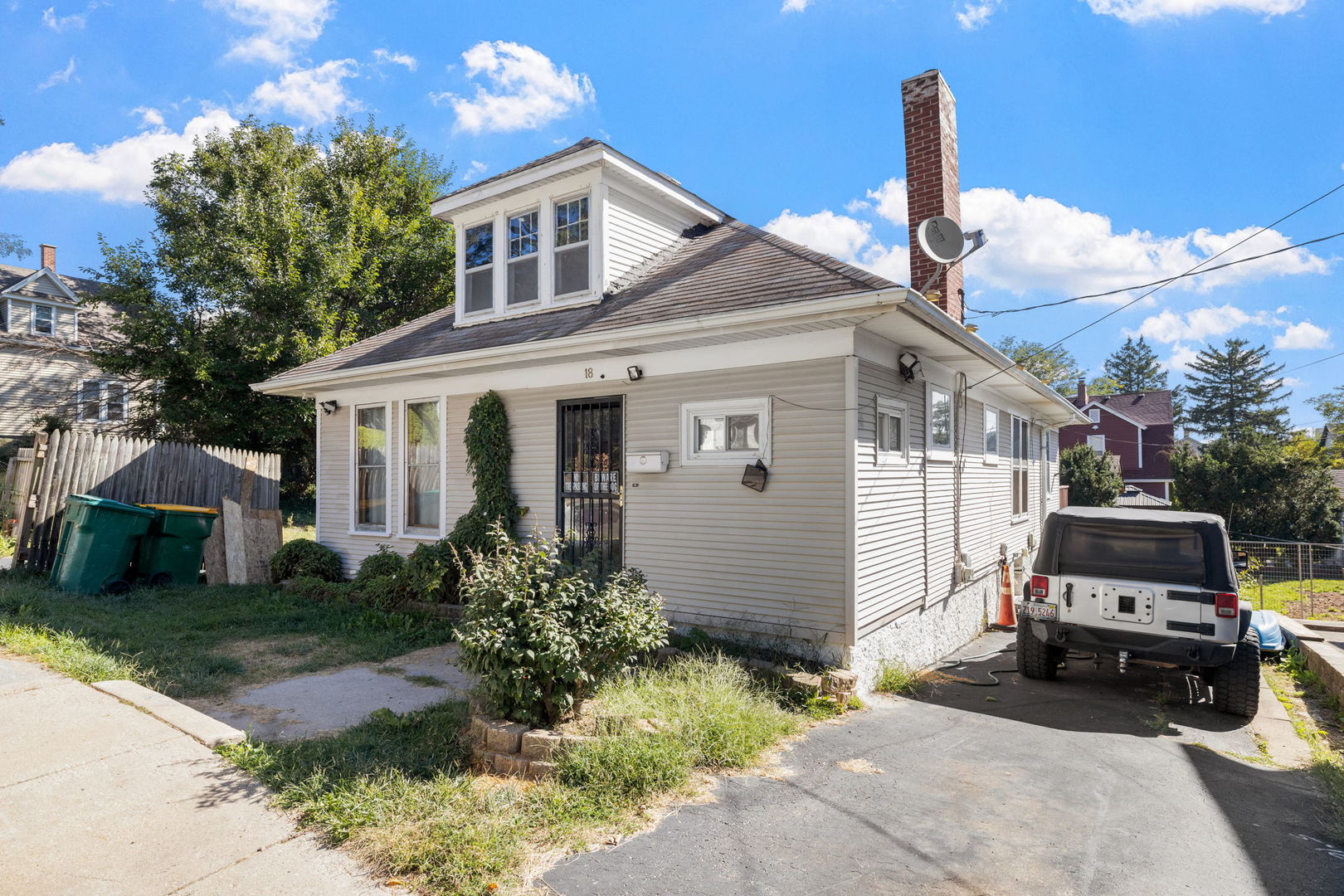 Photo 2 of 18 of 18 Ivy Street house