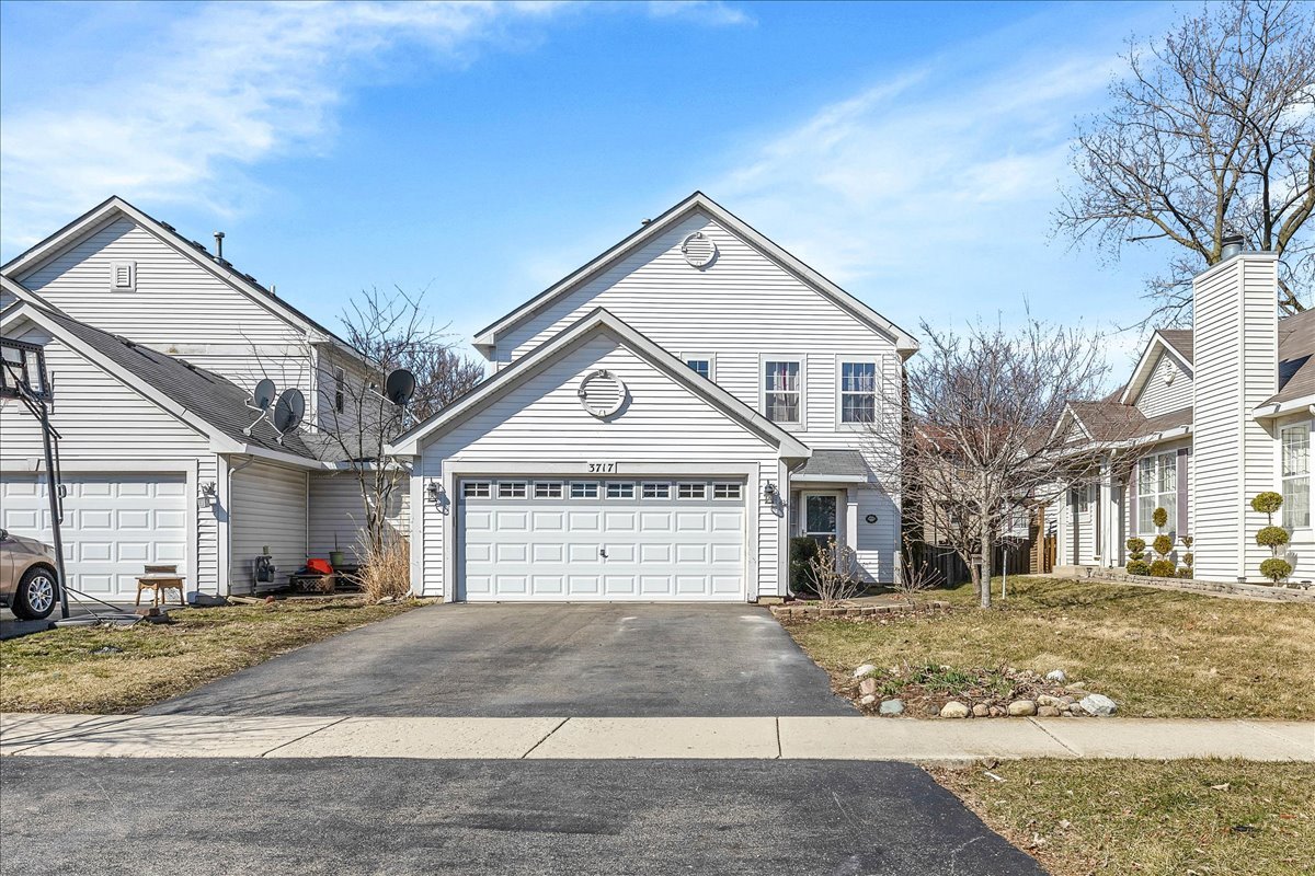 Photo 1 of 31 of 3717 Delaney Drive townhome