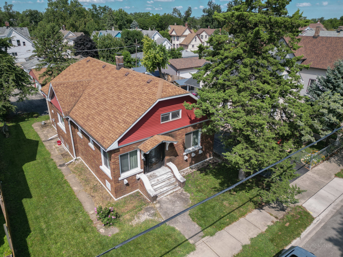 Photo 30 of 31 of 411 Landau Avenue house