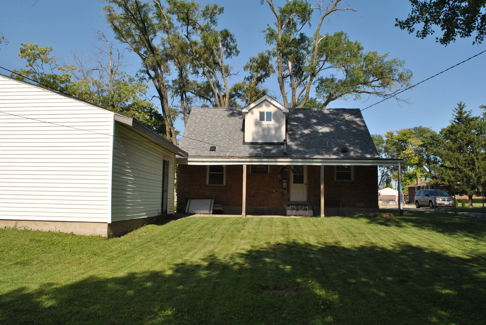 Photo 5 of 20 of 8224 S 85th Avenue house