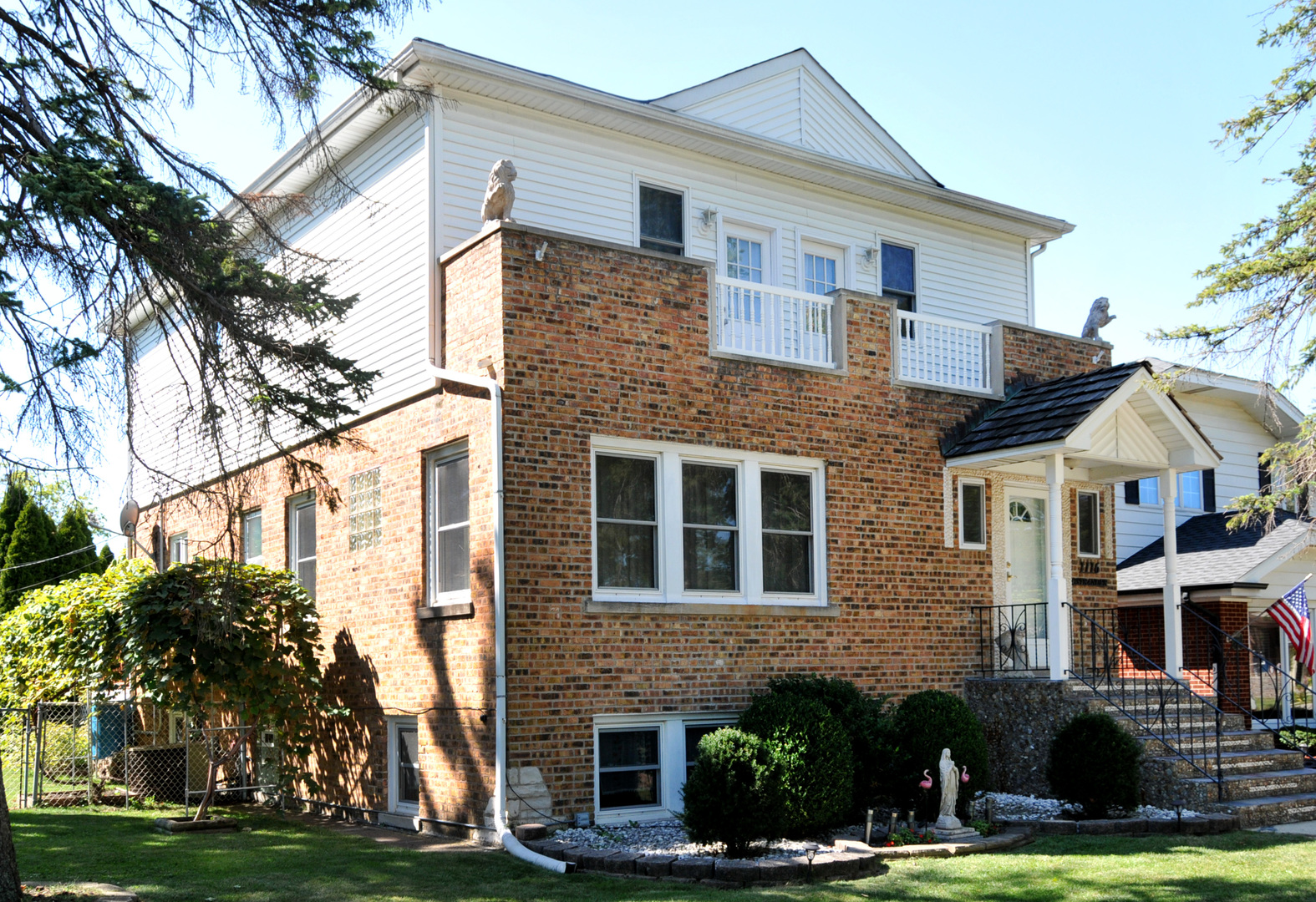 Photo 1 of 25 of 1116 Ostrander Avenue house