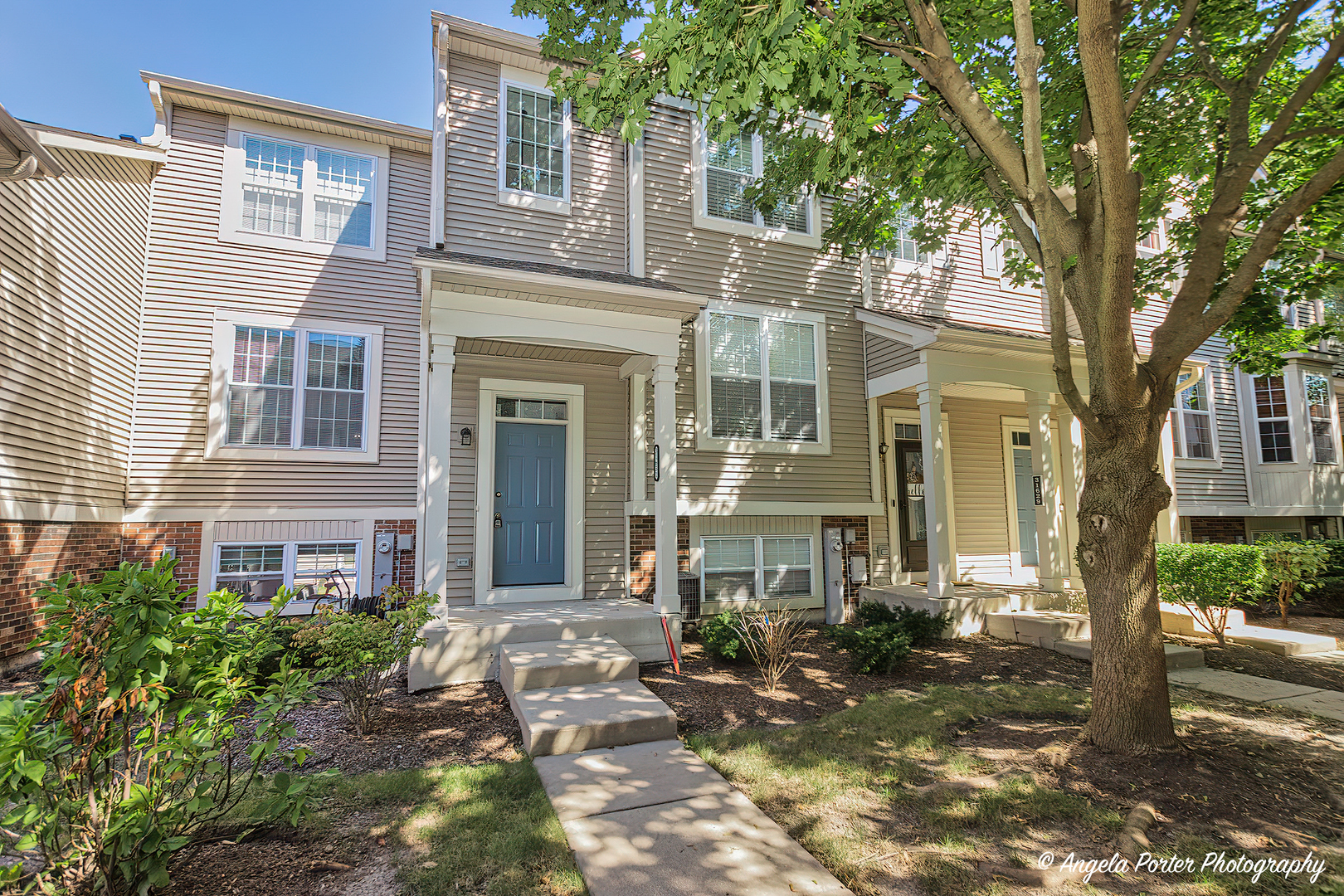 Photo 1 of 17 of 31631 N Tallgrass Court townhome