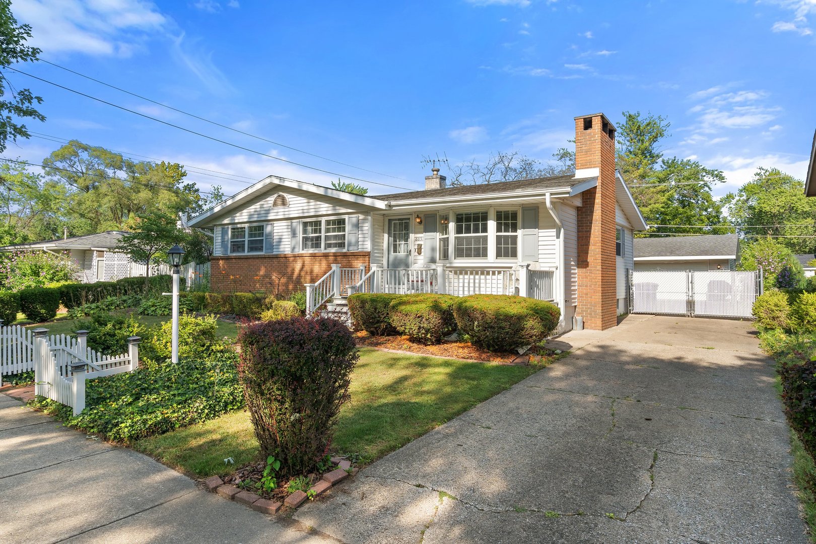 Photo 1 of 33 of 18851 Ridgewood Avenue house