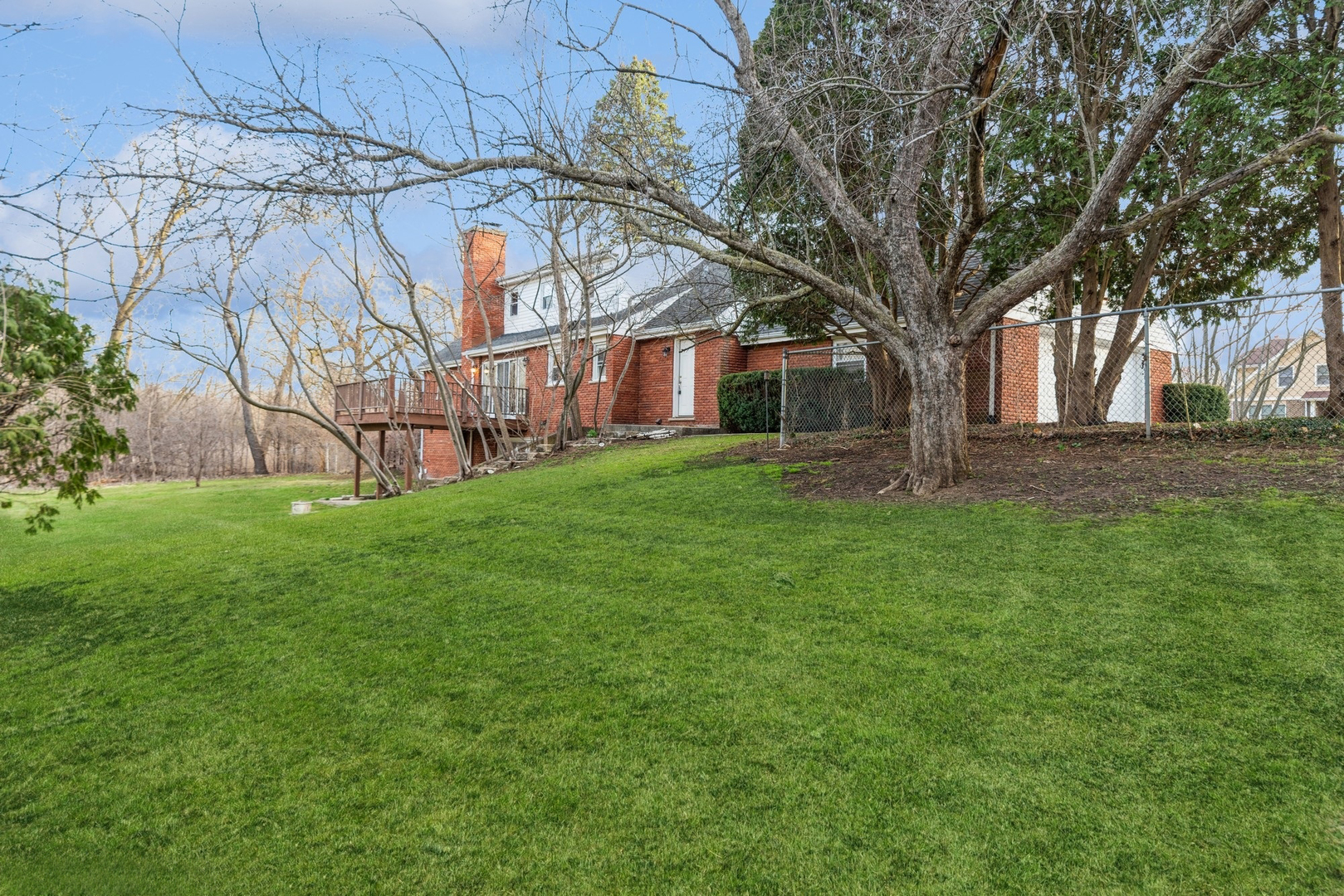 Photo 5 of 29 of 1701 Cass Avenue house