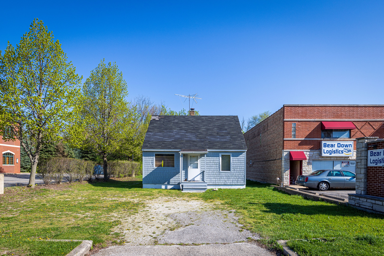 Photo 4 of 7 of 1620 Ogden Avenue land